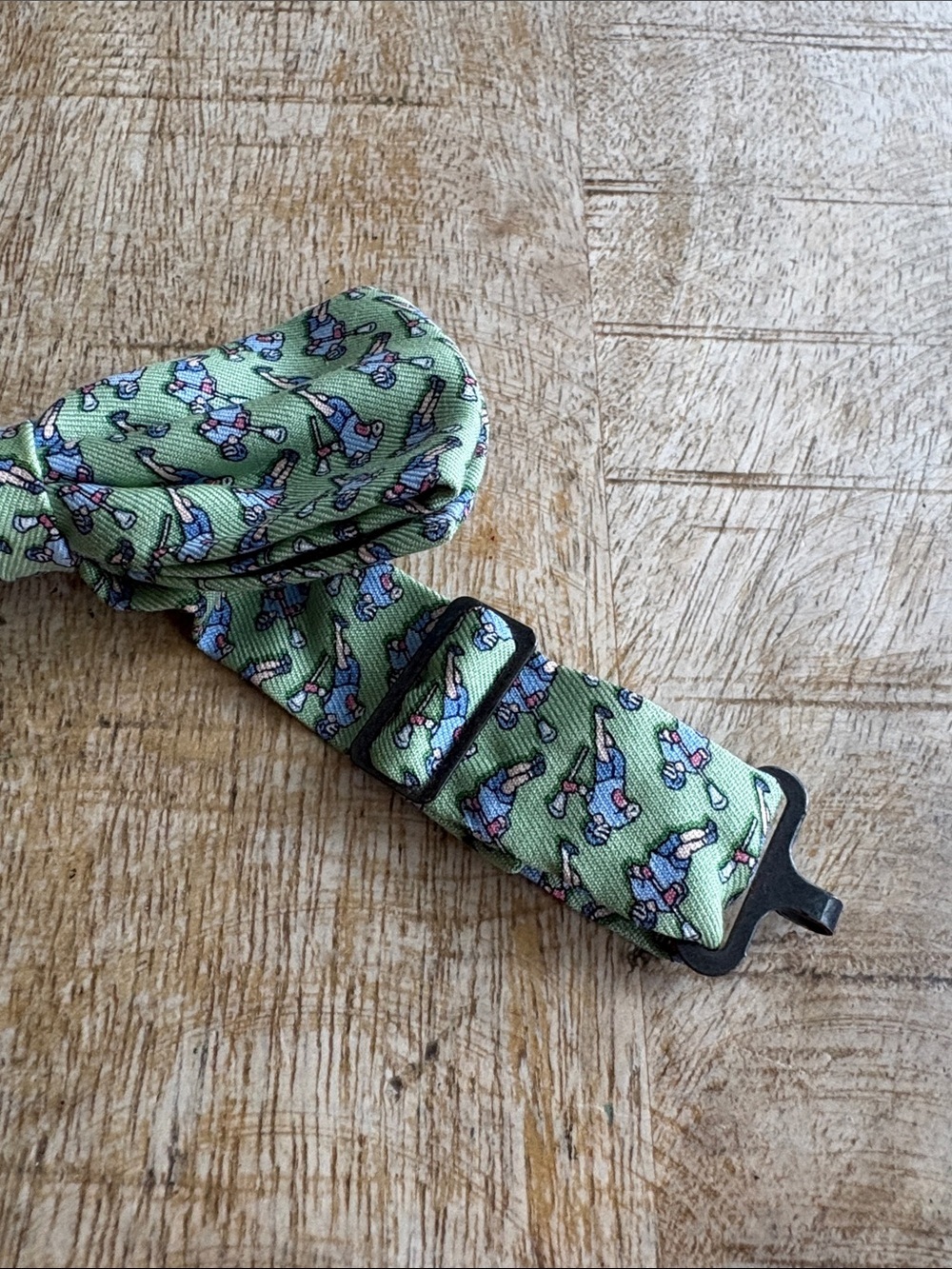 Vineyard Vines Boys Light Lacrosse Bow Tie - Picture 3 of 5